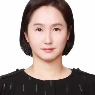 Min Joo Kang