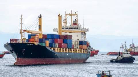021117-image-Malaysia-containers.jpg