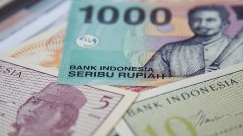 190418-image-Bank_Indonesia_rupiah.jpg