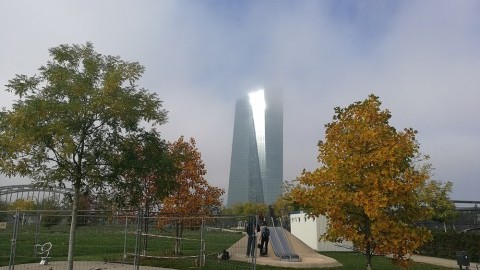 241018-image-ecb_frankfurt_autumn.jpg
