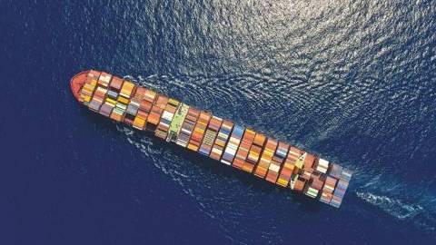 World trade shows signs of diversification 