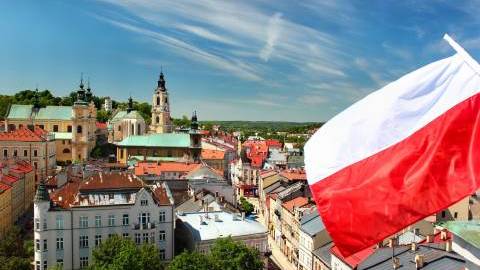 Sizeable surplus in Poland’s current account but domestic demand is weak