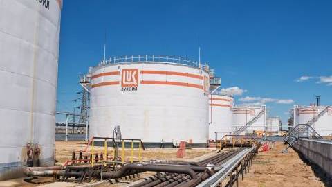 The Commodities Feed: Russian oil escapes sanctions for now