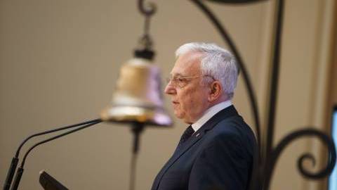 Mugur Isarescu, Governor of the National Bank of Romania