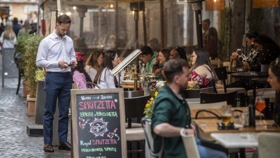 Italian inflation rose 2.8% on the year in April