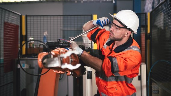 Tariffs and a stronger euro continue to exert downward pressure on the eurozone's manufacturing sector