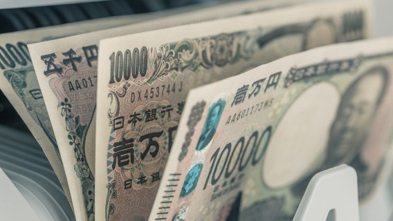 BoJ FX intervention in the current environment can at best put a lid on USD/JPY in the 162/165 area – but the wild card is whether the US Treasury gets involved