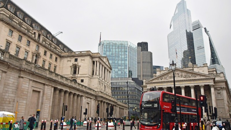 Bank of England survey bolsters calls for 2024 rate cuts | snaps | ING ...