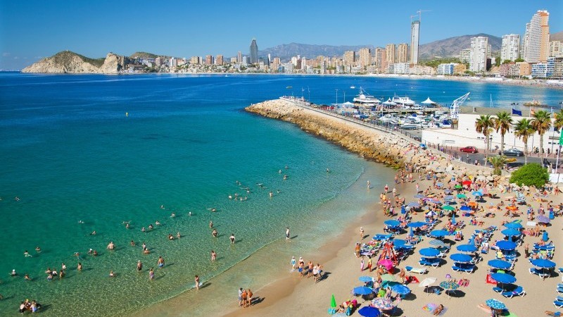 La temporada turística española va camino de superar por primera vez los niveles anteriores al Covid |  estallido