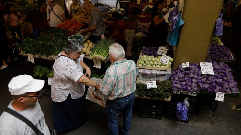 Inflația romană scade în cele din urmă la o singură cifră  pop