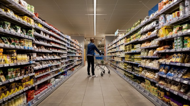 Consumatorii europeni spun că inflația este aici pentru a rămâne o condiție