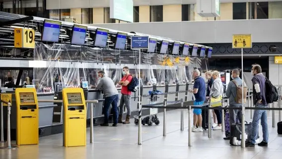 Airport traffic down during coronavirus restrictions in Netherlands, Schiphol