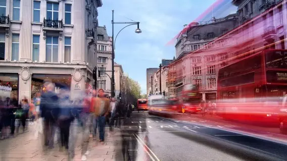 170526-image-oxfordstreet.jpg