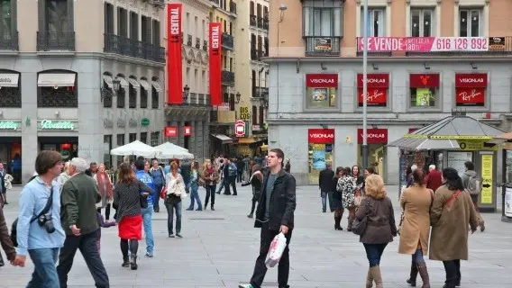 Shoppers in Madrid
