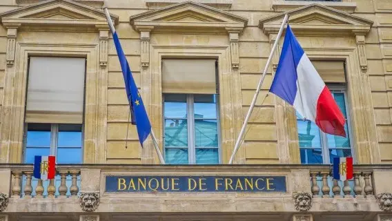 With inflation regarded as being too low by the Banque de France, this could have an impact on the continued public finances strain