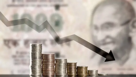 Indian_rupee_depreciation_252089503.jpg