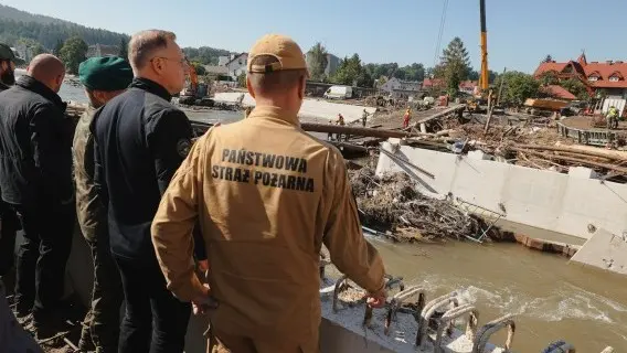 Polish President Andrzej Duda visits the flood-affected town of Glucholazy, southwestern Poland