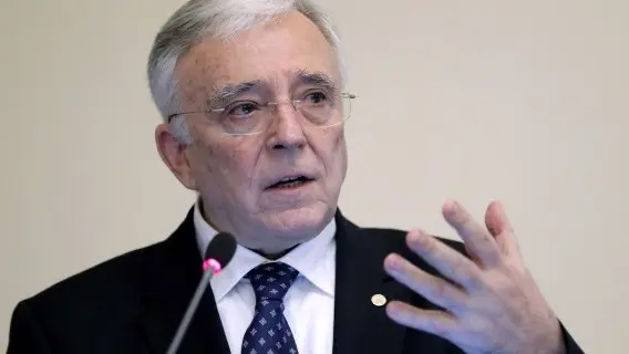 Mugur Isarescu, Governor of the National Bank of Romania