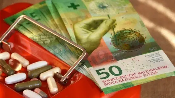 We lower our growth forecast for Switzerland due to US tariffs, which is expected to hit the pharmaceutical sector
