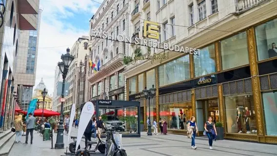 Clothing stores in Hungary saw a sharp monthly drop in sales, reflecting a broader retail slowdown