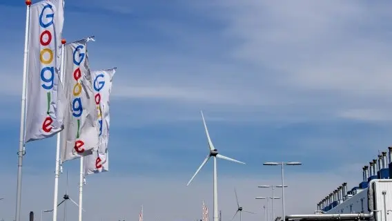 Google uses software to alert data centres about upcoming energy supply limits and sends hourly instructions to reduce strain