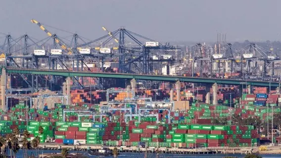 Bottlenecks in Los Angeles led to a buildup of thousands of containers in October last year