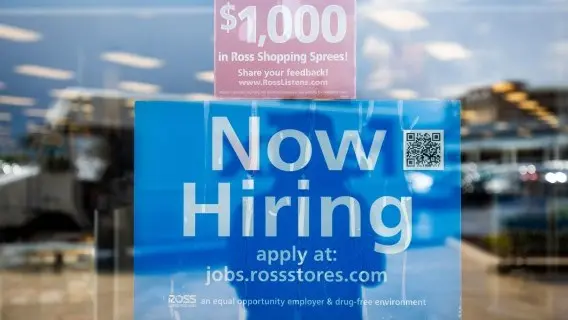 A shop advertising vacancies in Maryland
