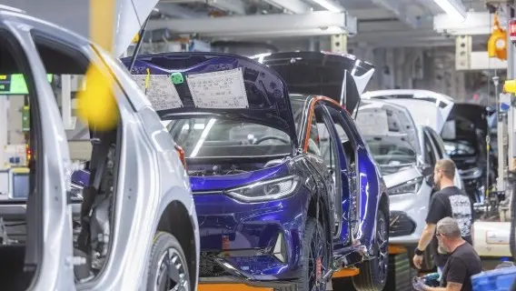Electric car production in the assembly halls of VW in Saxony, Germany
