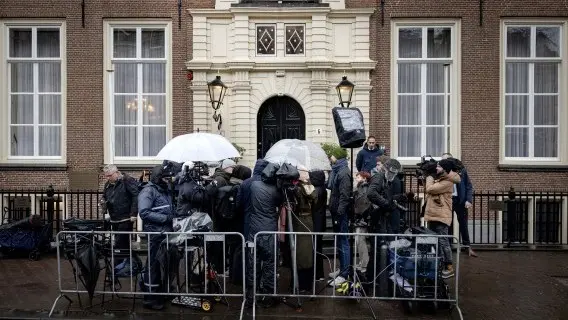 Members of the Dutch press in front of the Johan de Witthuis building, where the prime minister welcomed new ministers