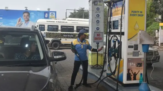 Refuelling in India, a country less exposed to oil shocks because coal still provides more than half of its energy