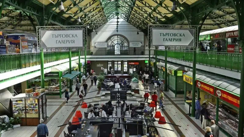 Bulgaria: Consumption contracts, manufacturing rises