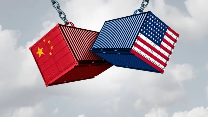 China steps up retaliation and prevents capital outflows