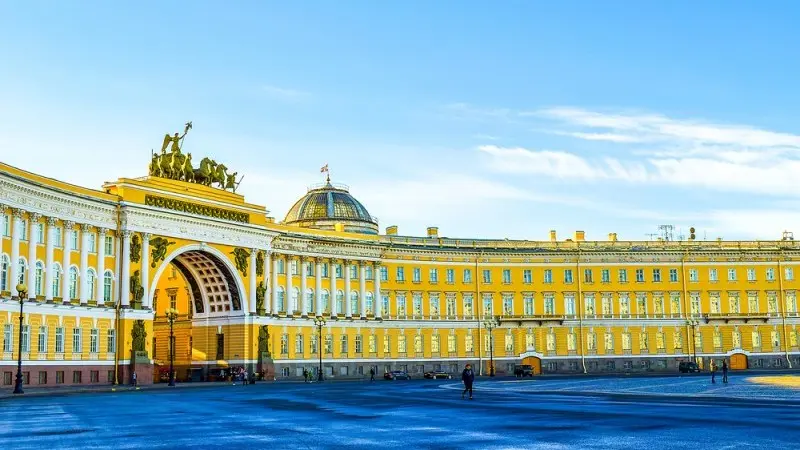 Russia: Near-zero current account calls for caution on RUB