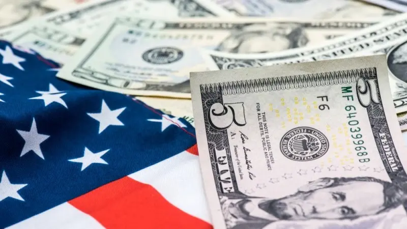 FX: Dollar close to its peak