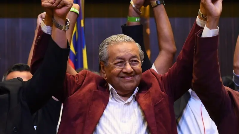 Malaysia: Mahathir returns, uncertainty lingers