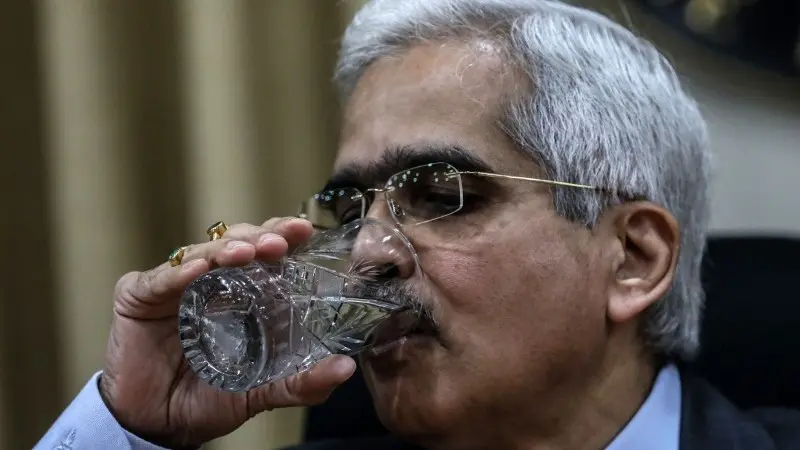 Reserve Bank of India leaves rates on hold but boosts liquidity 