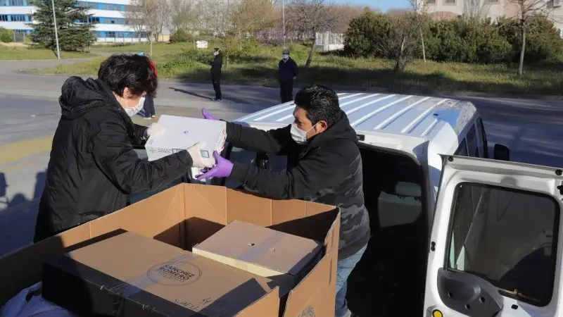 Donating time: before and during coronavirus 