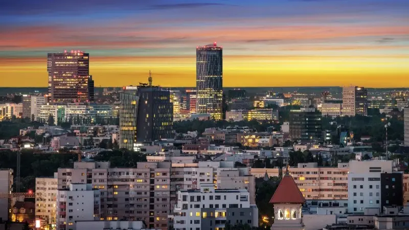Romania: Lending speeds up in October