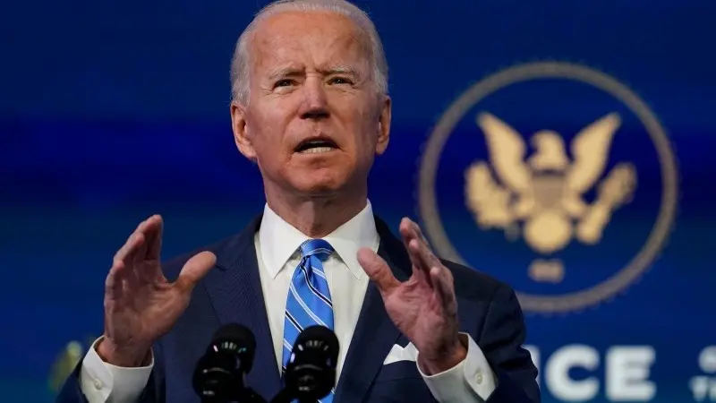 US: Biden goes big