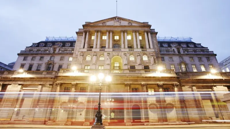 Caution grows at Bank of England as Brexit risks linger