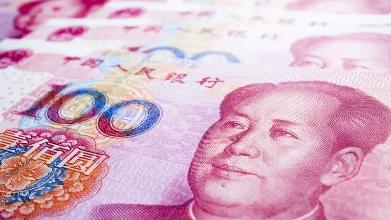 Chinese foreign reserves edge lower but there were some inflows