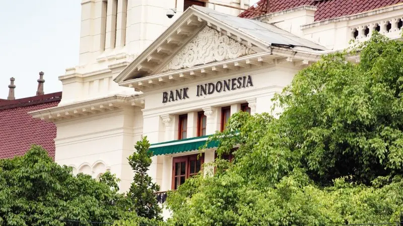 Indonesia: Central bank raises rates in quest to stabilise currency