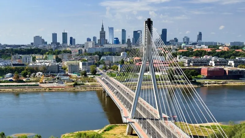 Poland: Regional elections show support for Law and Justice (PiS) is losing momentum 