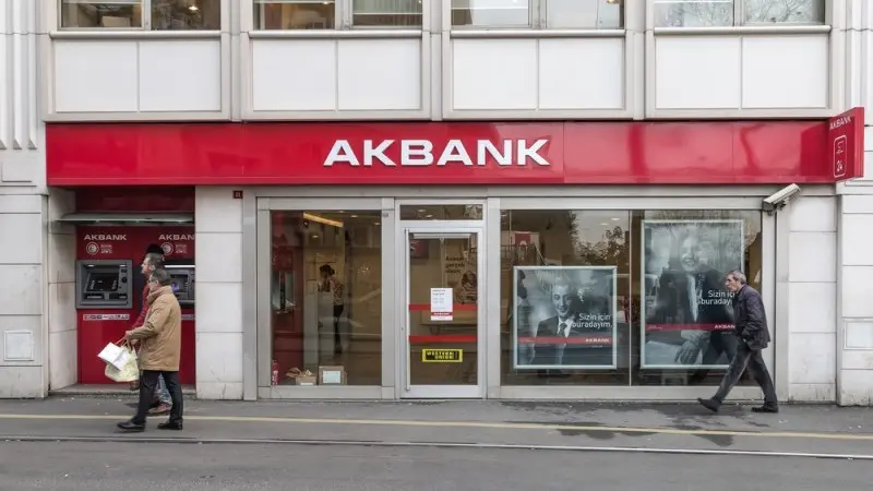 Turkey's Akbank shows signs of strain 