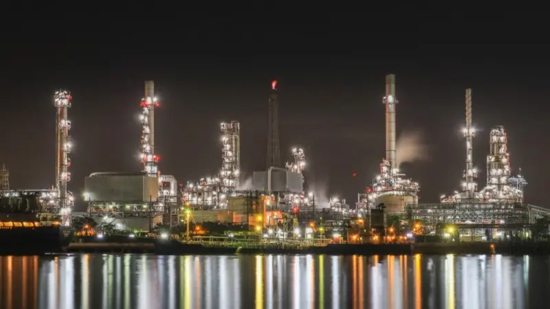 The Commodities Feed: Oil still under pressure