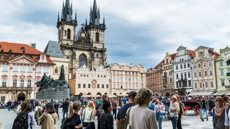 Czech retail sales growing, but less than expected