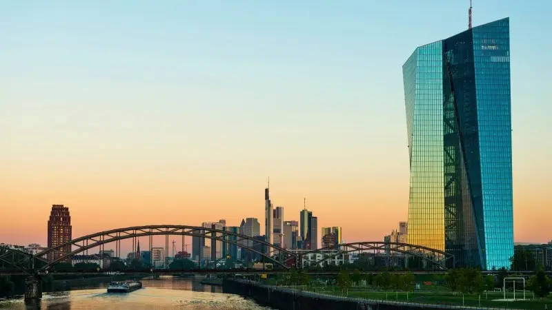 Strong TLTRO-III borrowing suggests banks have confidence meeting lending benchmark  