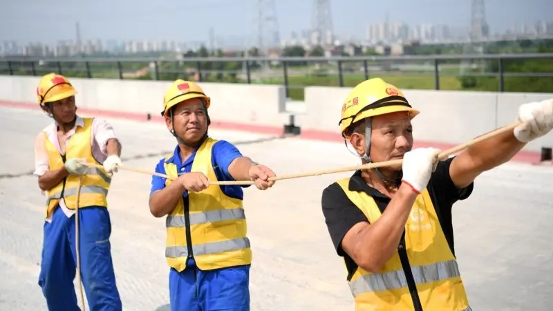 China's PMI shows manufacturing resilience amid tariff headwinds