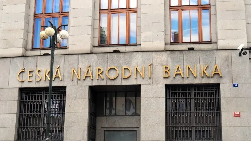 CNB Minutes: Inflationary risks soften while industry stagnates