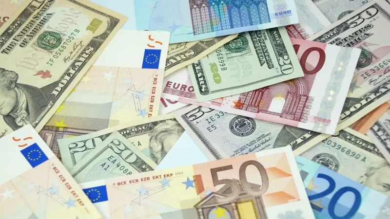 G10 FX Talking: The dollar's divergent path